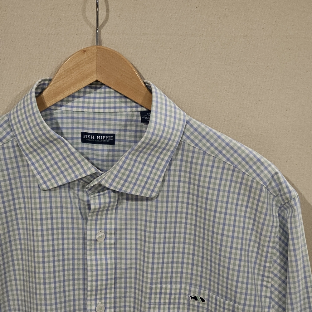 Fish Hippie Performance Button Down XL
